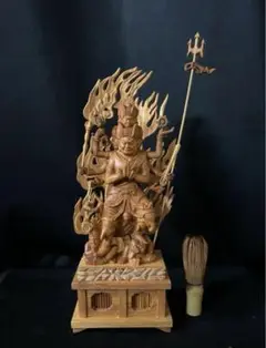 【修縁堂】最高級 木彫仏像 大元帥明王立像 彫刻 本金 切金 檜材 仏師で仕上げ 修縁堂】最高級 木彫仏像 大元帥明王立像 彫刻 彩繪 本金 切金