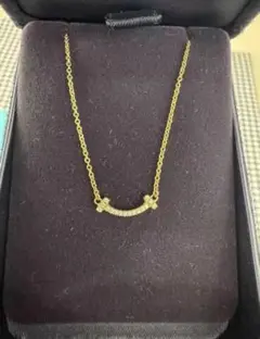 ティファニー イエローゴールド ミニ ダイヤモンド スマイル ネックレス