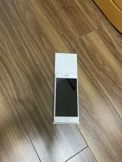 【未使用品に近い】iPhone 8plus 64G SIMフリー