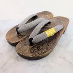 【新品未使用】メンズ 木製下駄 和柄鼻緒 26.5〜28cm