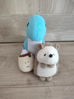 恐竜、ハリネズミ、顔つきプリンのぬいぐるみセット