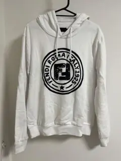 FENDI パーカー