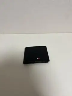 TOMMY HILFIGER 二つ折り財布