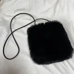 ナノユニバース　モコモコショルダーバッグ　黒