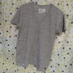 Y124★AZUL　Tシャツ　半袖　メンズ　M　Vネック★