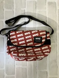 Item thumbnail for item 18e97dba-827e-484d-9563-38e8520cfe2a