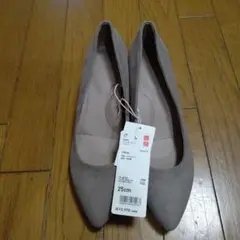ユニクロ　チャンキーヒールパンプス　25cm 未使用タグ付