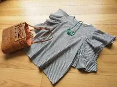 新品SIMPLICITE シンプリシテェ 夏　半袖　ボーダートップスブラウス！