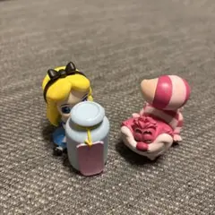 アリス＆チェシャ猫 フィギュアセット　かくれんぼ　肩ズン　ガチャガチャ