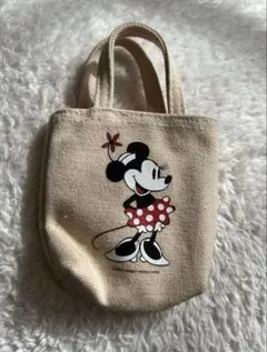 ディズニーリゾート　ミニーのミニポーチ