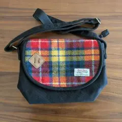 チェック柄　ボディバッグ　ショルダーバッグ　HarrisonTweed