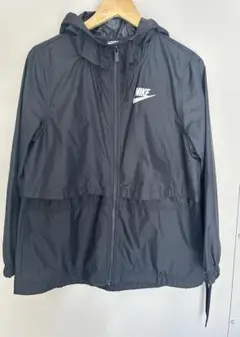 【美品】Nike ブラック フード付きジャケット