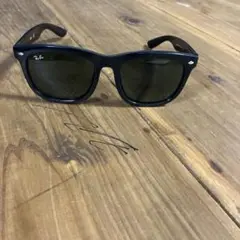 Ray-Ban サングラス　RB4260D