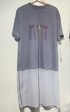 ロゴフリンジ裾シアー刺繍ワンピース　Tシャツワンピ　新品未使用タグ付き◎