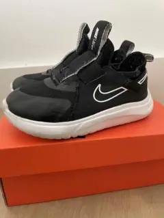 送料込！　Nike キッズシューズ 10C ブラック