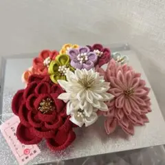 かづら清老舗　ちりめん花髪飾り（コーム）