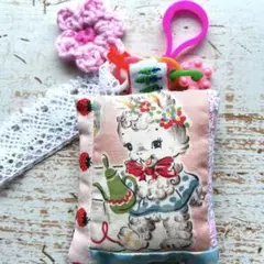 10 メリーボンボン　じゃらじゃらキーホルダー　レトロアニマル　ハンドメイド
