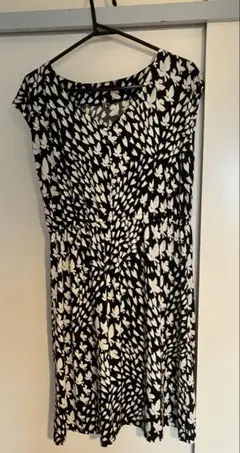 【美品】ワンピース（膝丈）