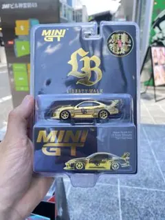 MINIGT LBWK s15 gold tokyo and Tshirt XL