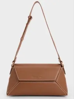 チャールズアンドキース♡ Nasrin ジオメトリックショルダーバッグ