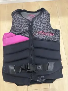JETPILOT　女性　ライフジャケット　Mサイズ　ベスト ジェットパイロット
