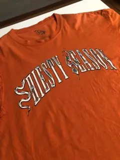 FashionNova オレンジ色 Lサイズ Tシャツ