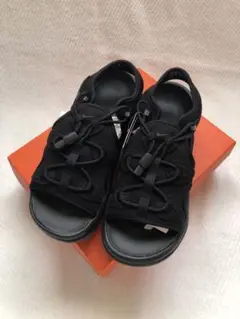 《新品未使用》《送料無料》NIKE サンダル エアマックスココ 24cm