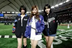 【MLB】TOKYO SERIES 2025 配色ナイロンジャケット