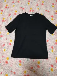 GU 黒 半袖Tシャツ M