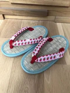 キッズ草履 ミサトっ子　いちごピンク
