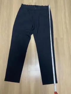 【メンズM】ユニクロ UNIQLO ×theory 黒パンツ