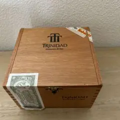 葉巻木箱