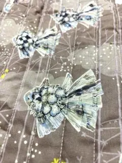 みすずうた「金魚」キルティング生地はぎれ
