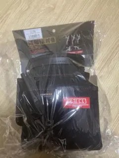 Item thumbnail for item 33f6a44d-6dc3-4e3e-baba-22af2d2d8e49