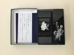螺鈿細工の花モチーフ名刺入れ、筆箱