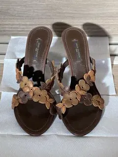 Item thumbnail for item 20152590-acaf-4fcc-9403-c4e2aff13384