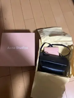 acne studious ミニショルダーバッグ