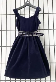 Item thumbnail for item e75ba0e2-f70f-452b-987b-0cbd47d47664