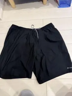 Columbia ブラック ショートパンツ