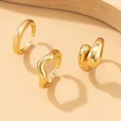 フリーサイズ ゴールド ♥️新商品♥️おしゃれ　リング ３つセット　上品