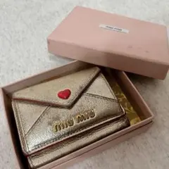 限定値下げ♡MIU MIU マドラス ラブ 本革 三つ折り財布 ゴールド