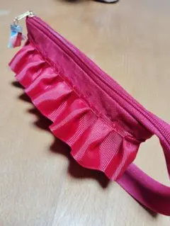 題して♬CHEATペンケース①