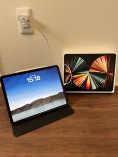 iPad Pro 12.9インチ（第5世代）Wi-Fi256GBアップル2ペン付