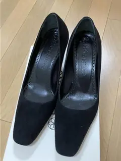 HOSHINO ブラックスエード　パンプス　1回使用