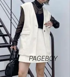 【美品】PAGE BOYレザージレ ベスト 白 フェイクレザー ノースリーブ