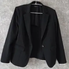 Item thumbnail for item e0454cc5-ae8d-408c-8db1-3be0a81fb09a