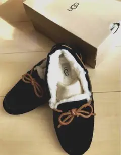 UGG ☆ DAKOTA ダコタ ムートン モカシン 23cm