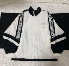 VERSACE.jeanscouture/ヴェルサーチ、ナイロンジャケット、XL 2025年最新】Versace Jeans Couture ナイロンジャケットの人気