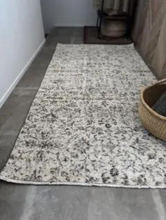 Item thumbnail for item 5d29dbd9-ece7-402b-8b33-77a4471f942f