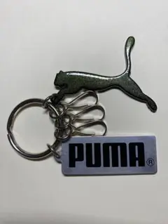 PUMAキーホルダー メタル ロゴ